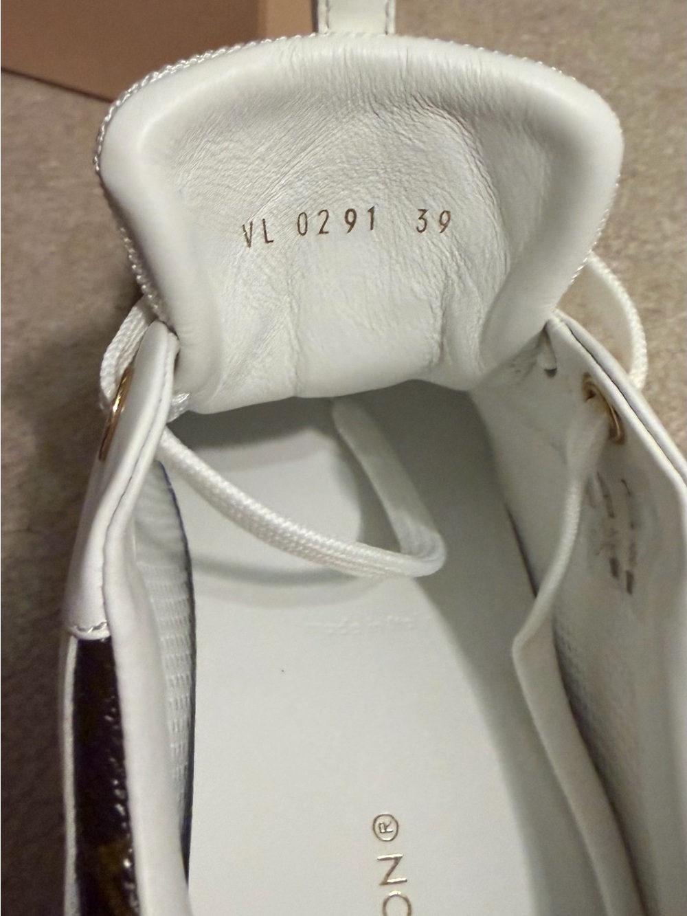 Louis Vuitton Run Away White and Brown Low-Top Sneakers with Gold Accent - Picture 8 of 8